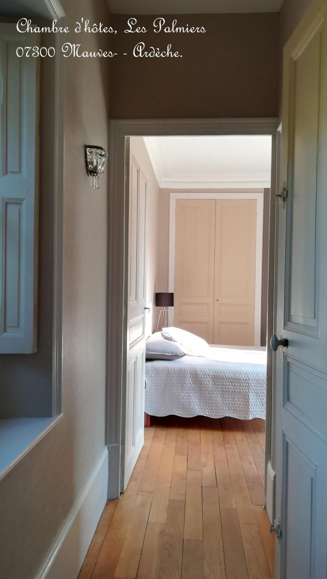 Les Palmiers Bed and Breakfast Mauves Εξωτερικό φωτογραφία