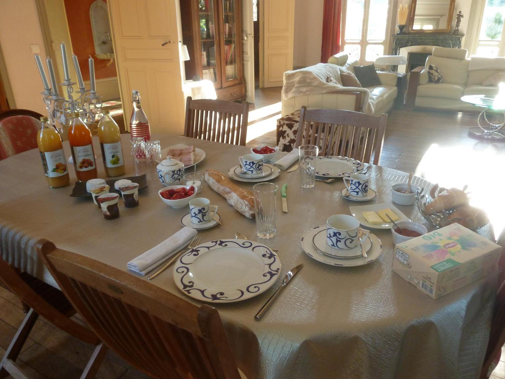 Les Palmiers Bed and Breakfast Mauves Εξωτερικό φωτογραφία